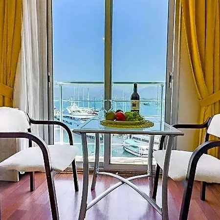 Dedeoglu Port Фетхие